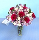 Rose Fair Bouquet with Vase