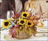 /images/ftd04/B3-3716lg.jpg FTD Autumn Harvest Centerpiece