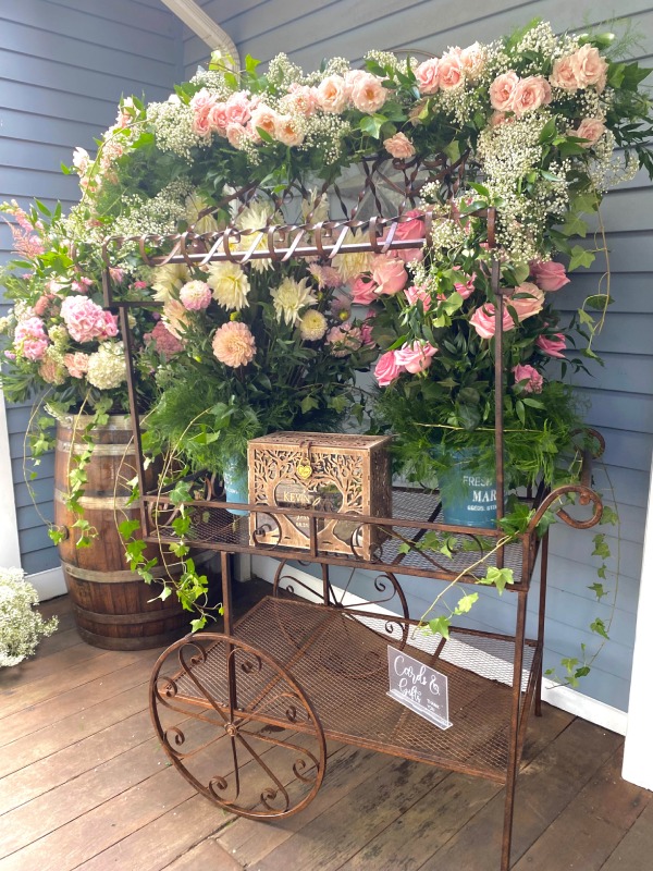 Wedding Flowers from Clifford's Flowers 7